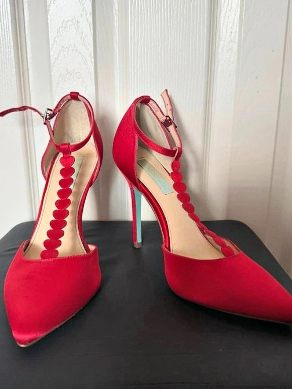 Betsey Johnson - Pointed Toe Heart Heels